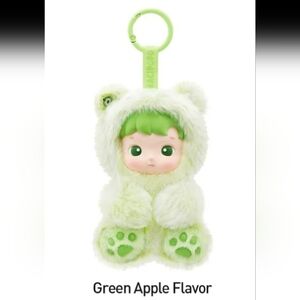 HACIPUPU Gummy Bear Vinyl Plush Pendant Green Apple Flavor